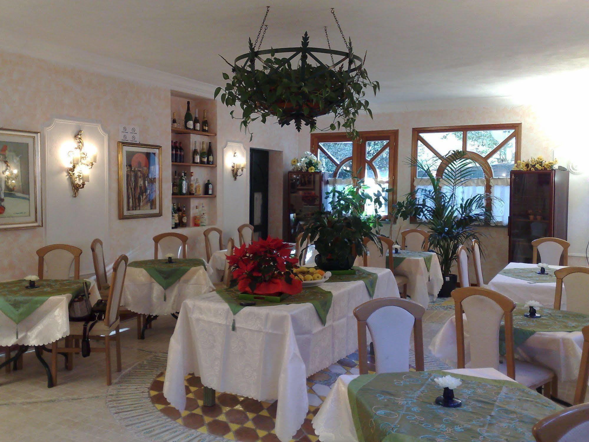 Hotel Leopoldo Castiglioncello Eksteriør billede