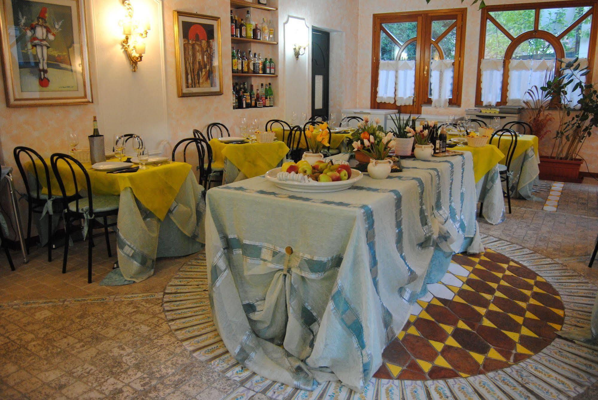 Hotel Leopoldo Castiglioncello Eksteriør billede